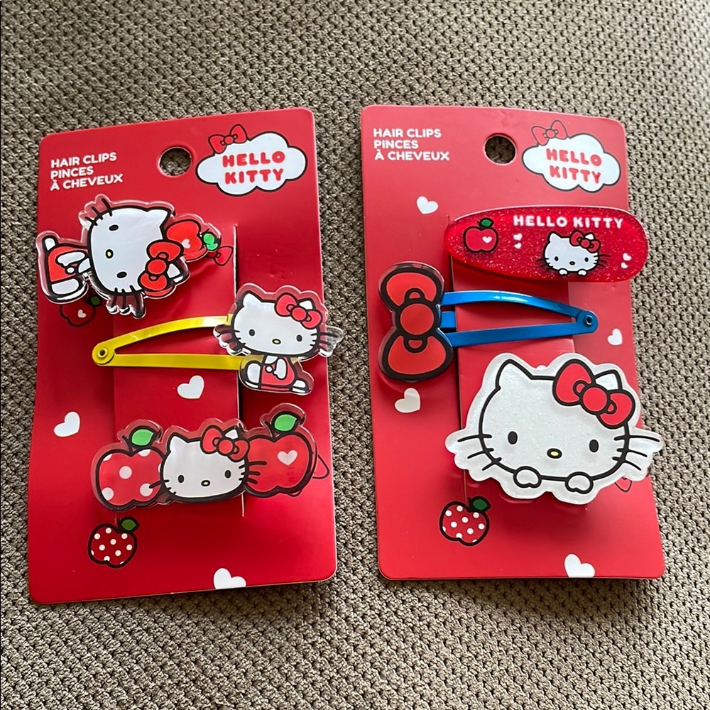 NWT Hello Kitty Hair Clips Set